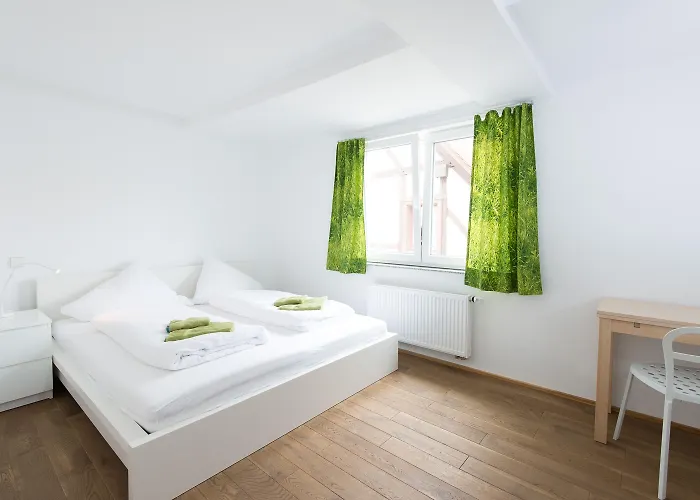 Nyaraló Stadthaus Gut Huegle *