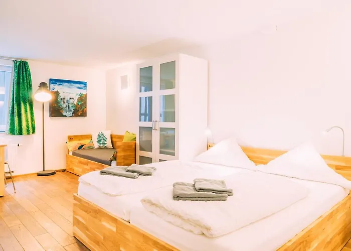 Nyaraló Stadthaus Gut Huegle